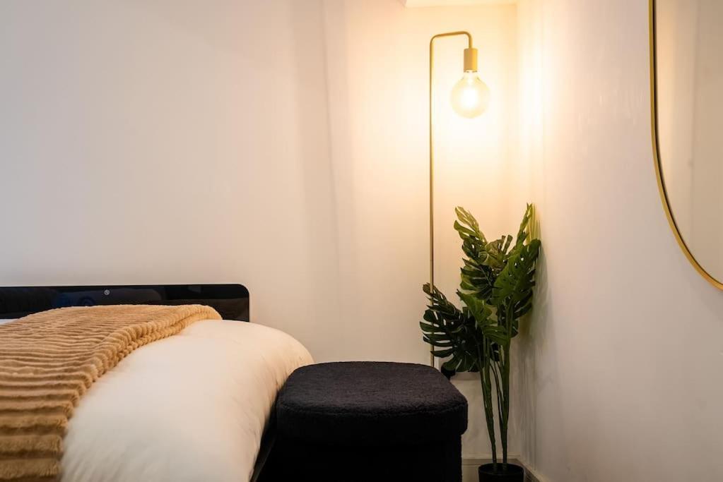 Five Star Boutique Studio Flat In Лондон Экстерьер фото